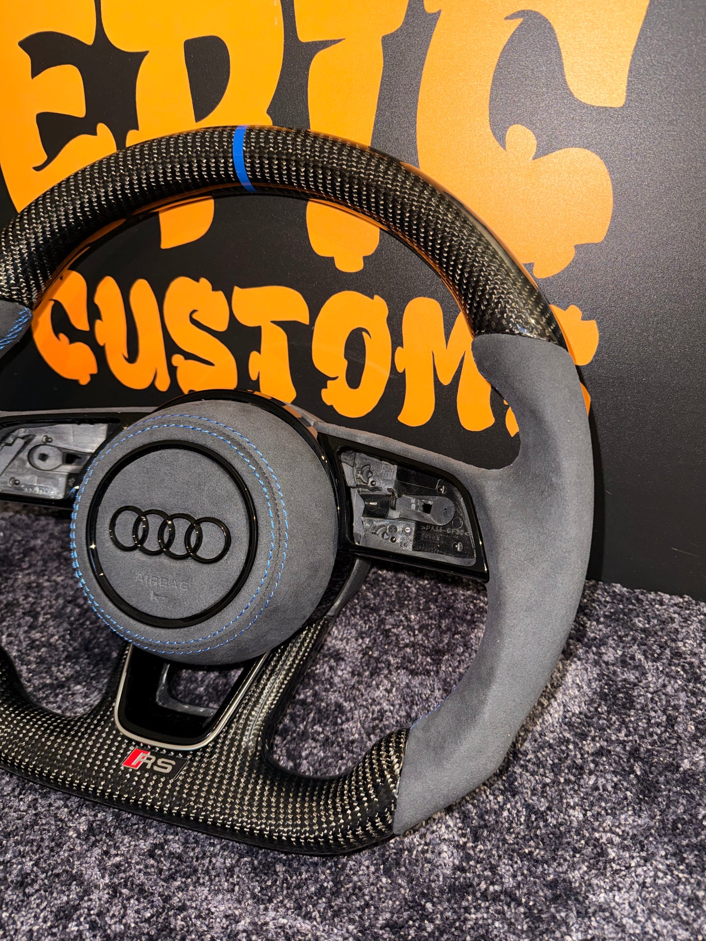A3 S3 RS3 8V FL CARBON FIBRE STEERING WHEEL