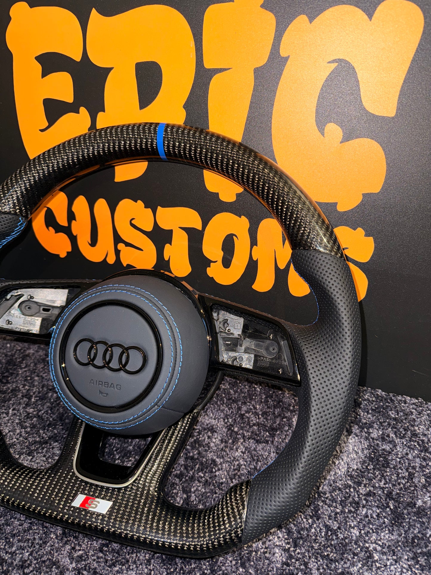 A3 S3 RS3 8V FL CARBON FIBRE STEERING WHEEL