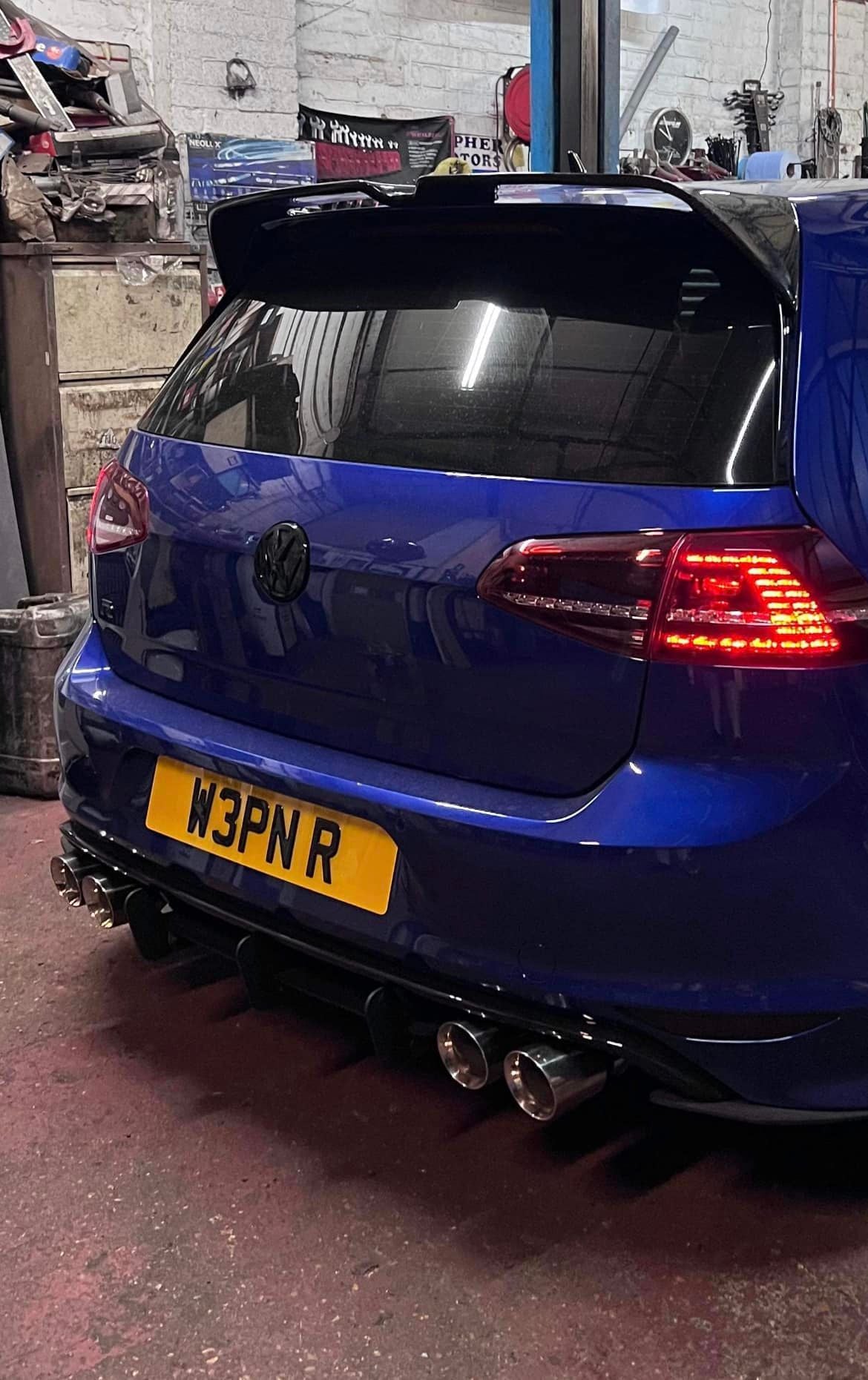 GOLF MK7 7.5 EXHAUST TIPS 3.5”